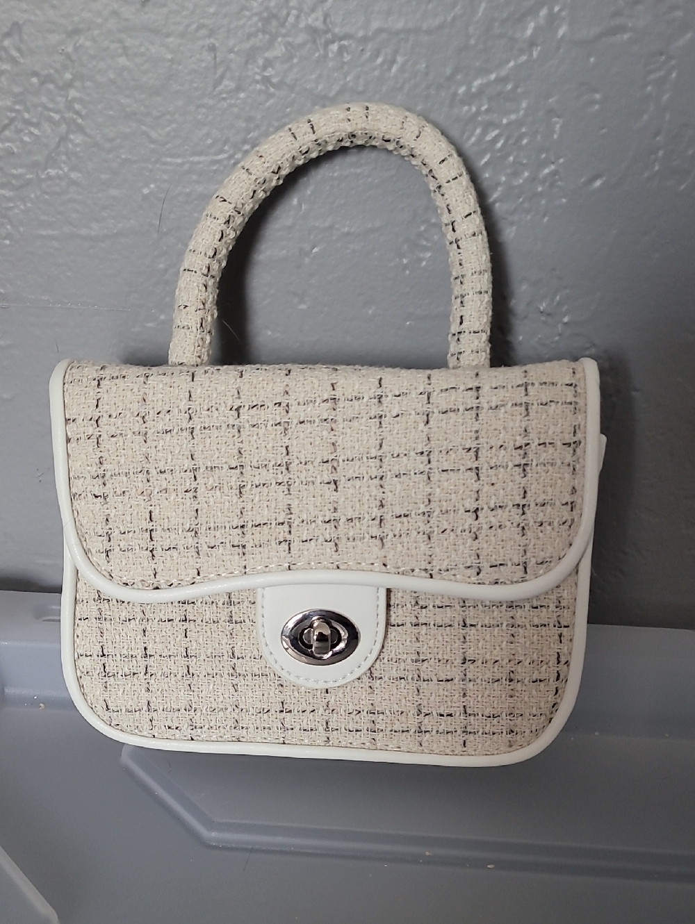 Chic Cream Tweed Top-Handle Women's Bag